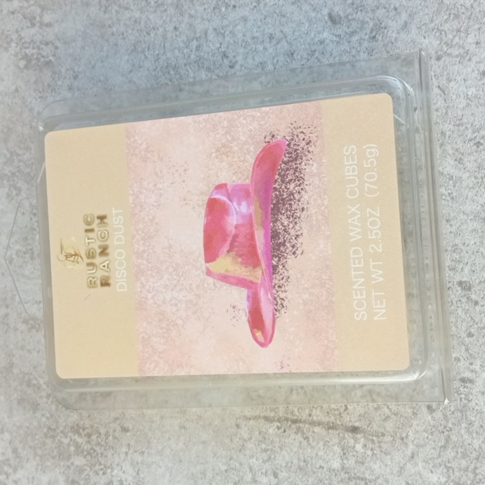 🚜🍒 Rustic Ranch Disco Dust Scented Wax Cubes